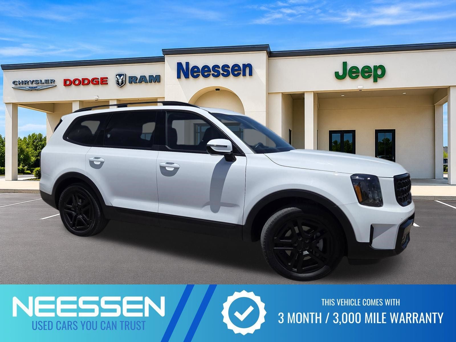 2025 Kia Telluride SX X-Line in White Pearl — front three-quarter view