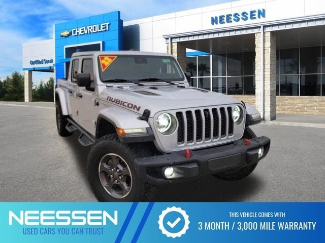 2022 Jeep Gladiator Rubicon in Silver Zynith — front three-quarter view