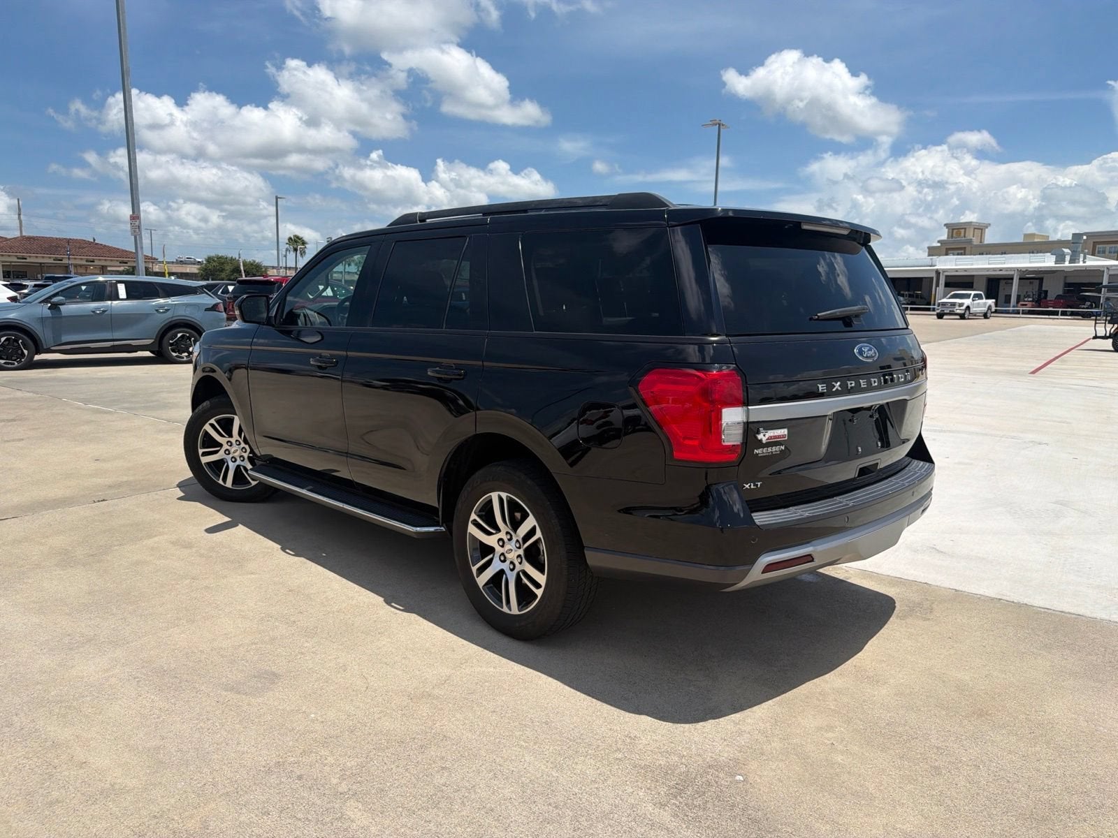 2023 Ford Expedition — detail view