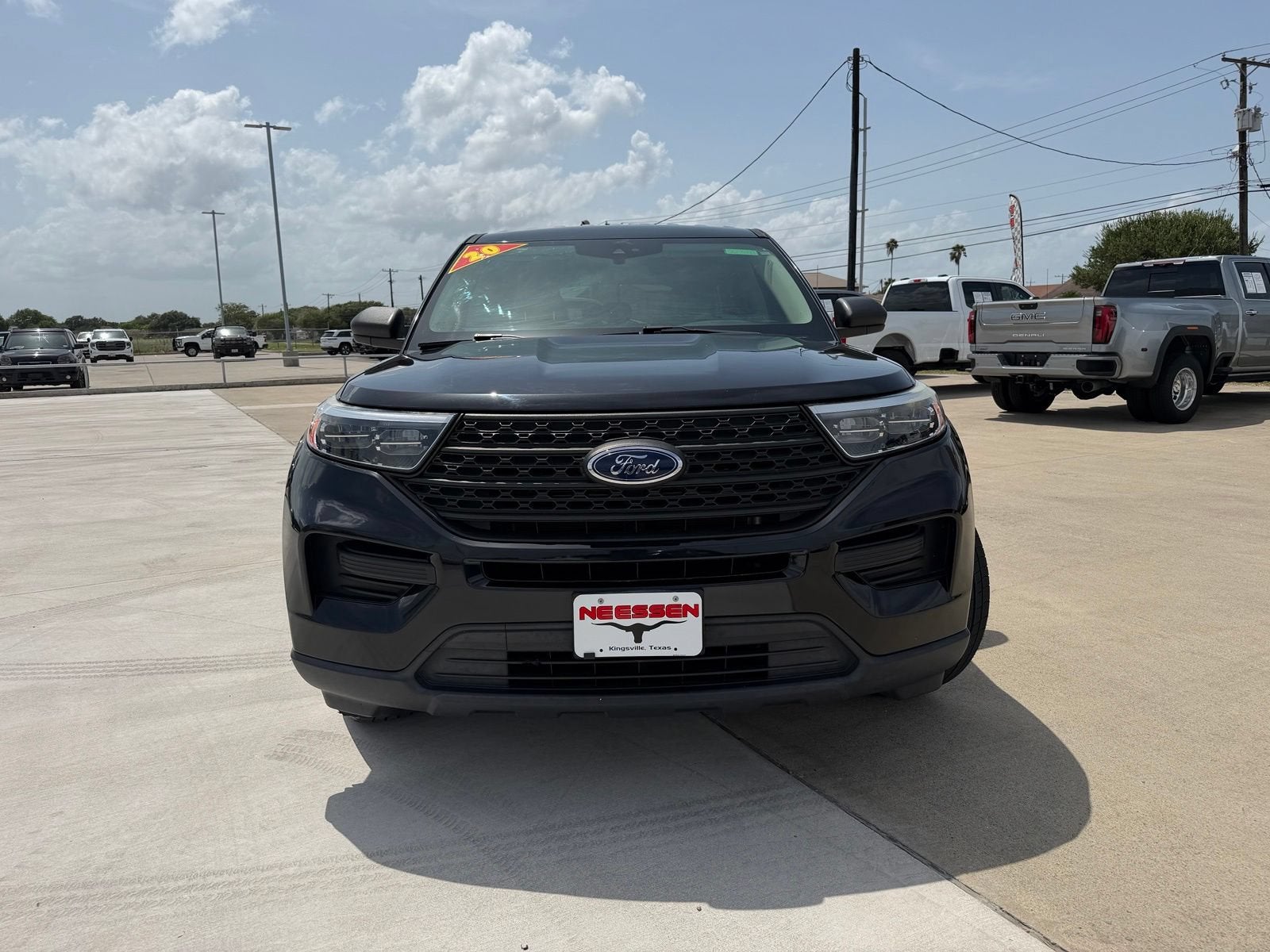 2020 Ford Explorer — side profile view
