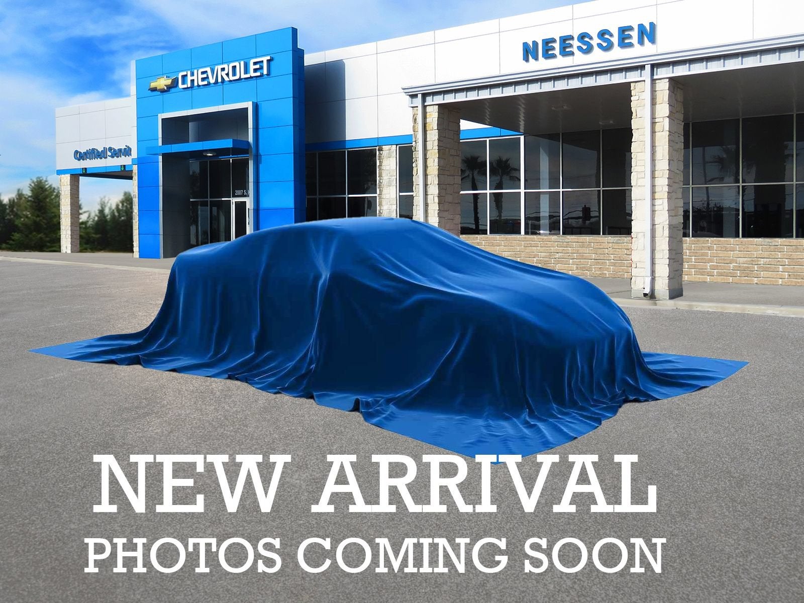 2015 Ford F-150 XLT w/HD Payload Pkg in Tuxedo Black Meta — front three-quarter view