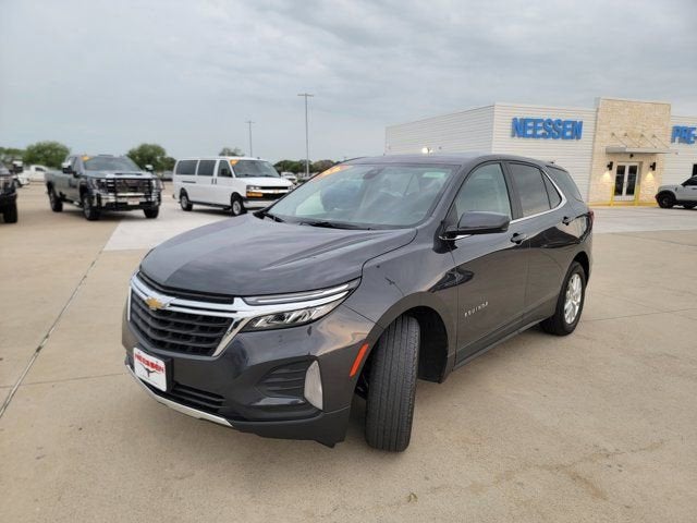 2022 Chevrolet Equinox — rear three-quarter view