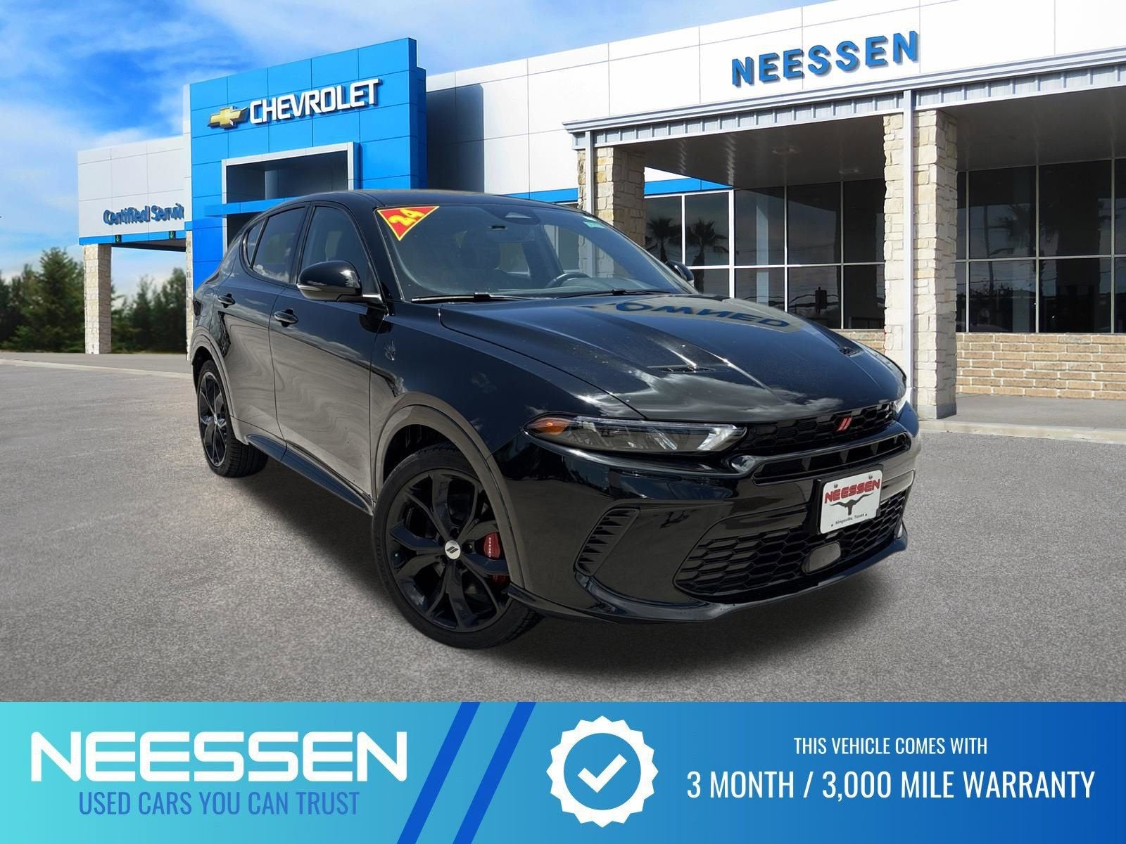 2024 Dodge Hornet R/T in Black — front three-quarter view